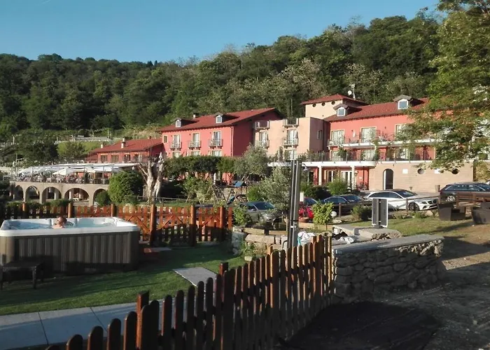 ホテル Bocciolo 3*