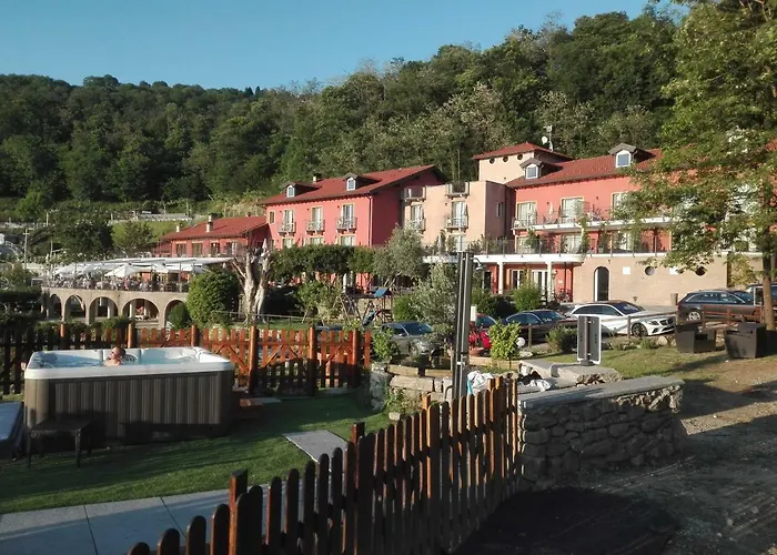 ホテル Bocciolo 3*